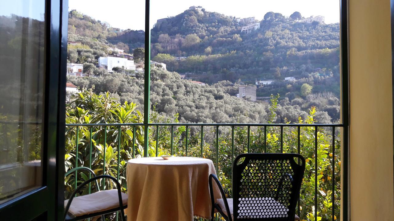 Agriturismo La Lobra Massa Lubrense Exterior photo